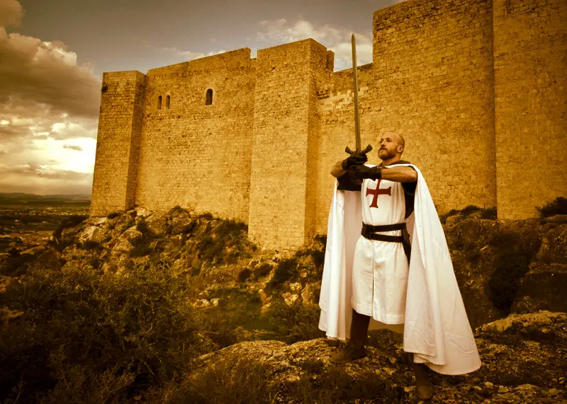 Caballero templario en el castillo de Miravet