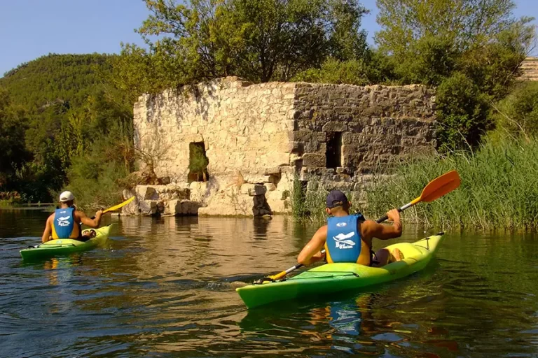 Kayak al riu Ebre a Miravet